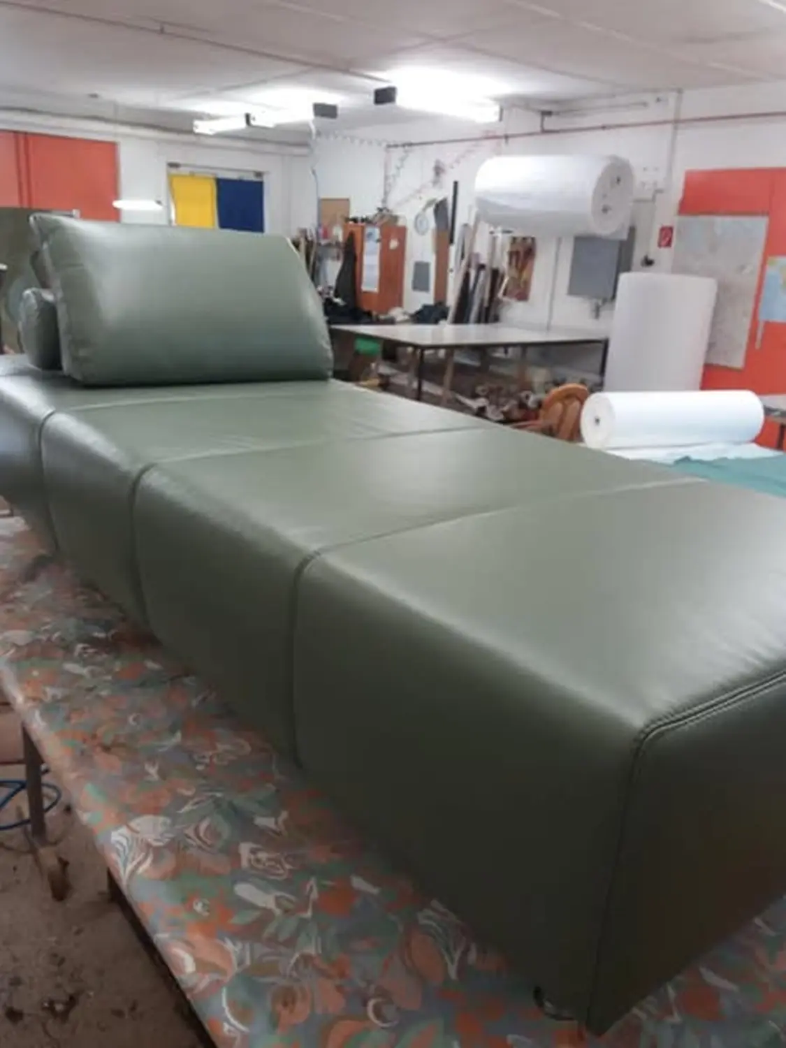 Sofa-Sitzbezüge von Sattlerei und Polsterei