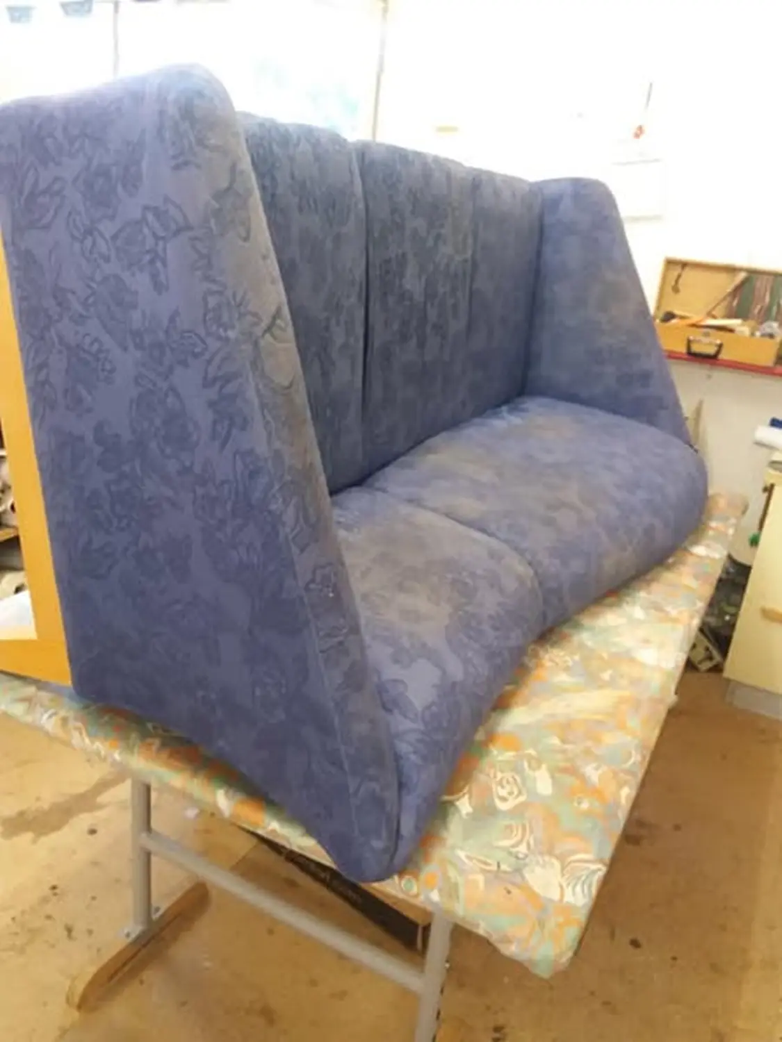 Sofa-Sitzbezüge von Sattlerei und Polsterei