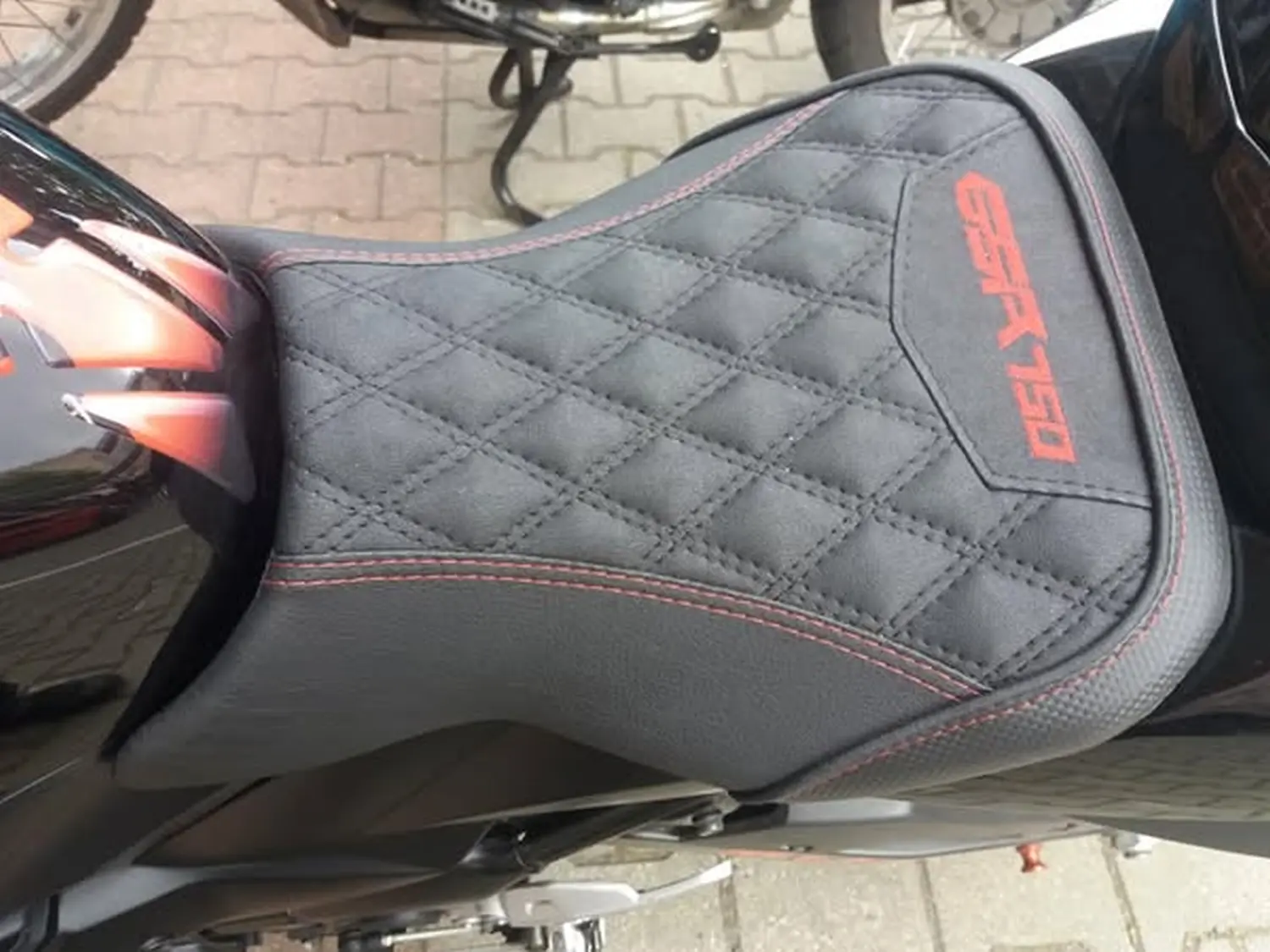 Fahrradabdeckungen von Sattlerei und Polsterei